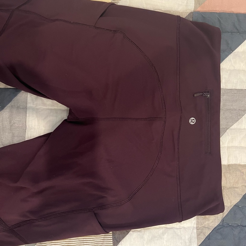 LULULEMON leggings- good condition